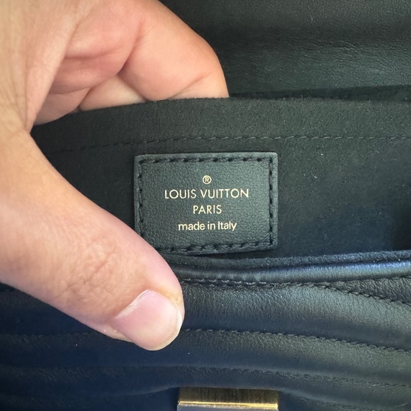 Louis Vuitton New Wave Chain PM Shoulder Bag Messenger Bag Black. - Picture 4 of 6